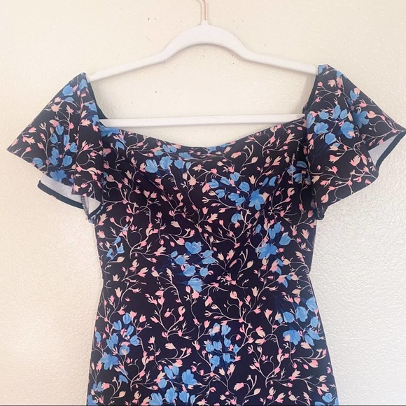 Saloni Saloni - Picture 3 of 9